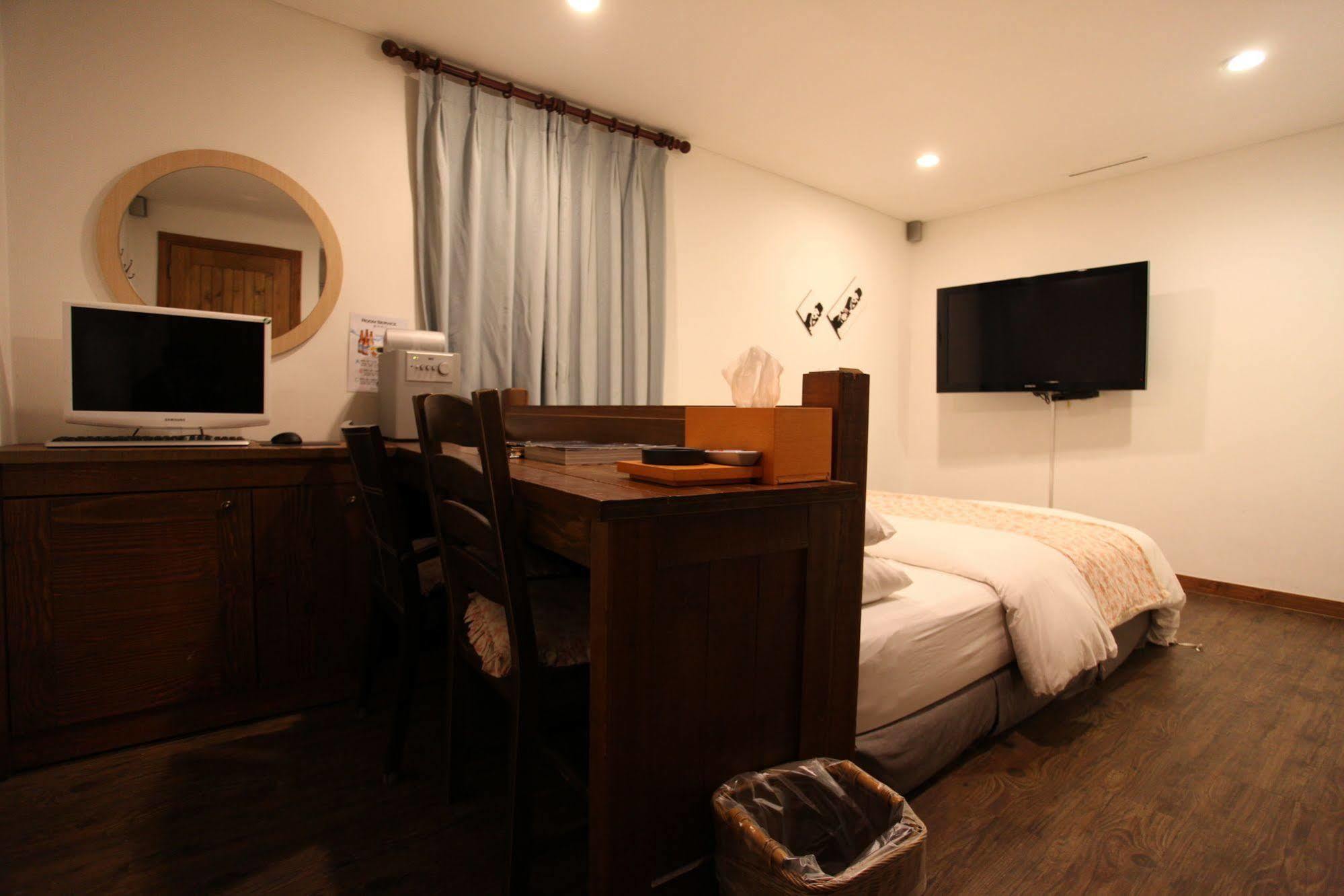 Mate Hotel Seoul Gimpo ภายนอก รูปภาพ